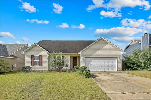 1015 Gatesville Drive, Hope Mills, NC 28348