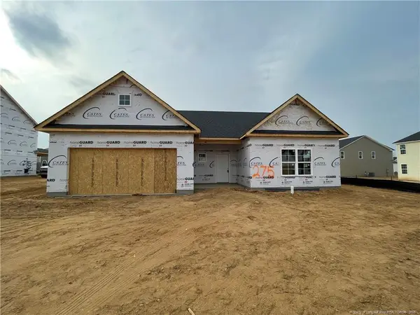 1727 Man O War Drive, Hope Mills, NC 28348