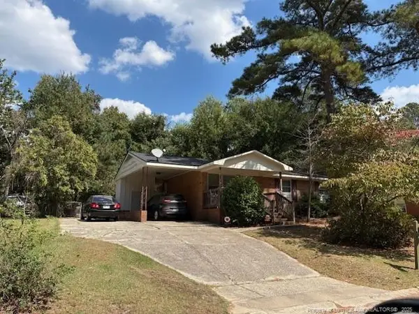 1469 Thelbert Drive, Fayetteville, NC 28301