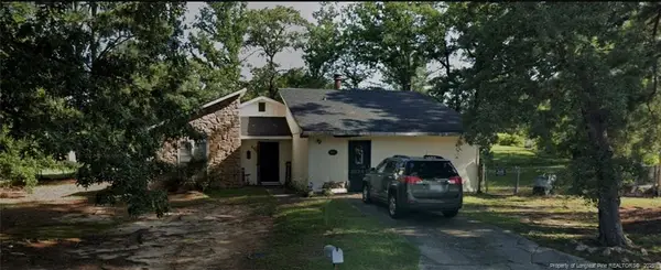 802 Opal Court, Fayetteville, NC 28311