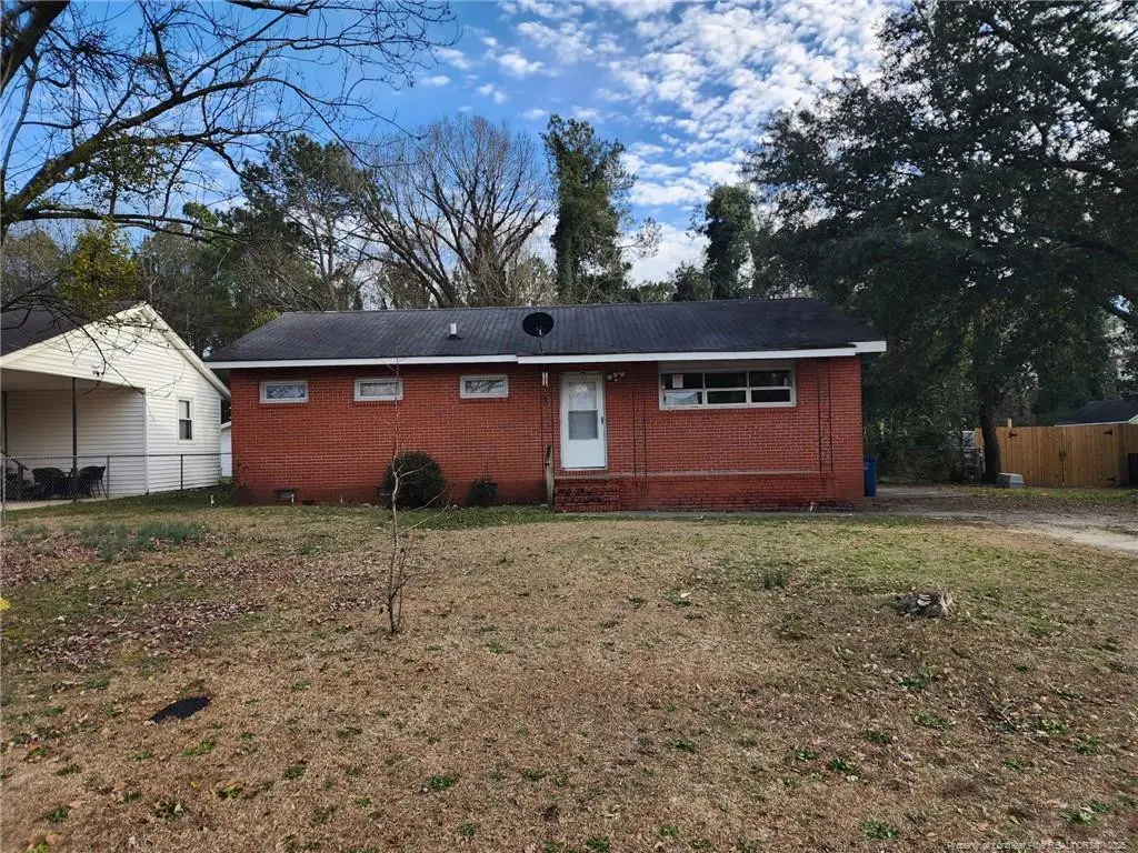 421 Durant Drive, Fayetteville, NC 28304 - Image #1