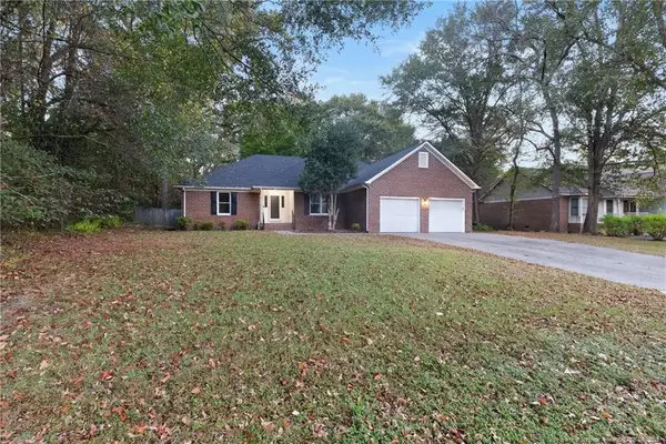 845 Red Cedar Lane, Fayetteville, NC 28306