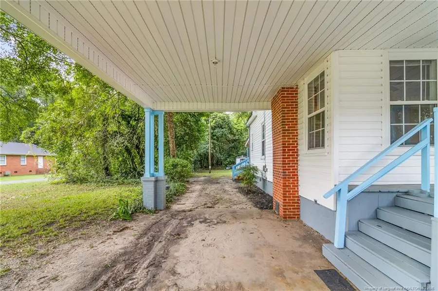 402 S Morro Street, Fairmont, NC 28340 - Image #3