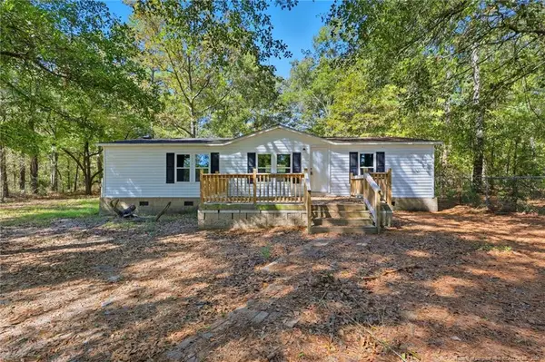 7370 Laurinburg Road, Raeford, NC 28376