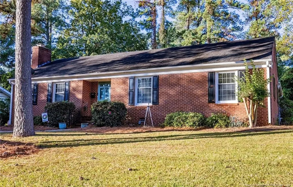 2527 Huntington Road, Fayetteville, NC 28303 - Image #1