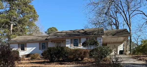 5114 Lake Valley Drive, Fayetteville, NC 28303