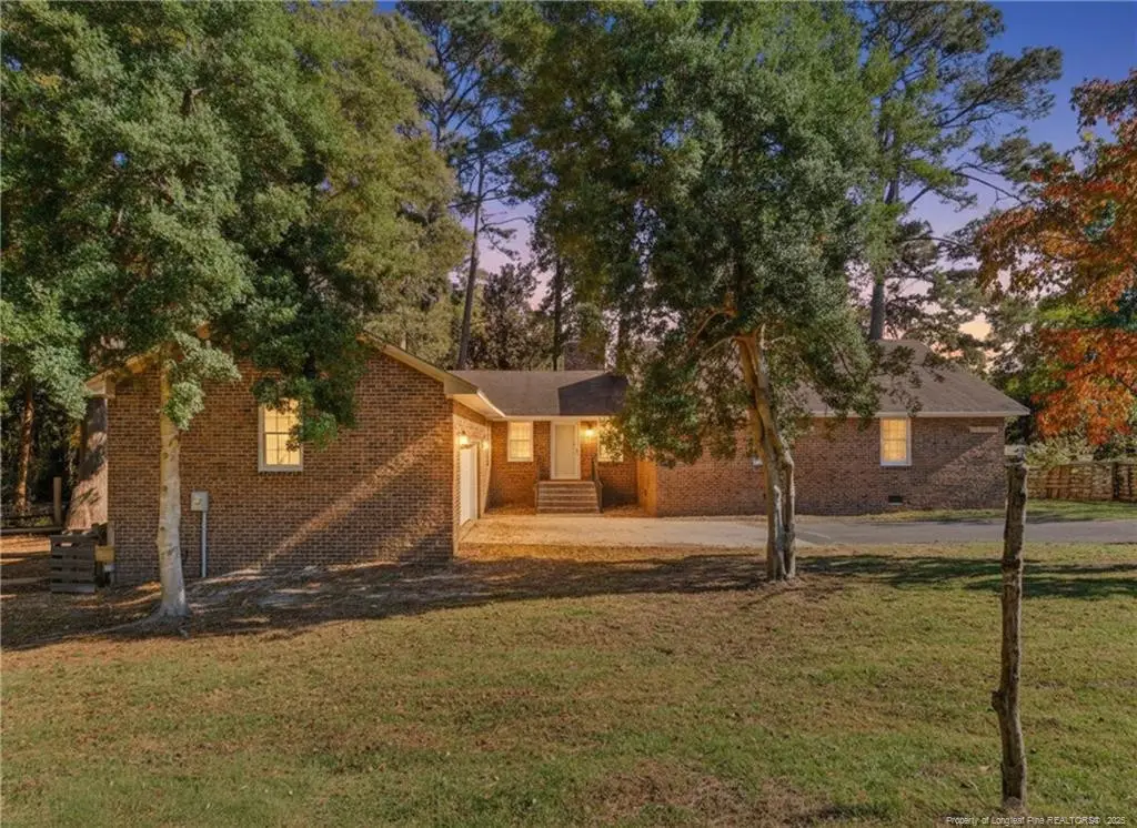 615 E 3rd Avenue, Red Springs, NC 28377 - #1