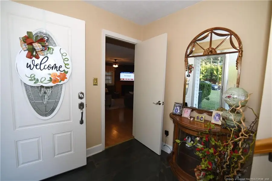 401 W 33 Street, Lumberton, NC 28358 - Image #3