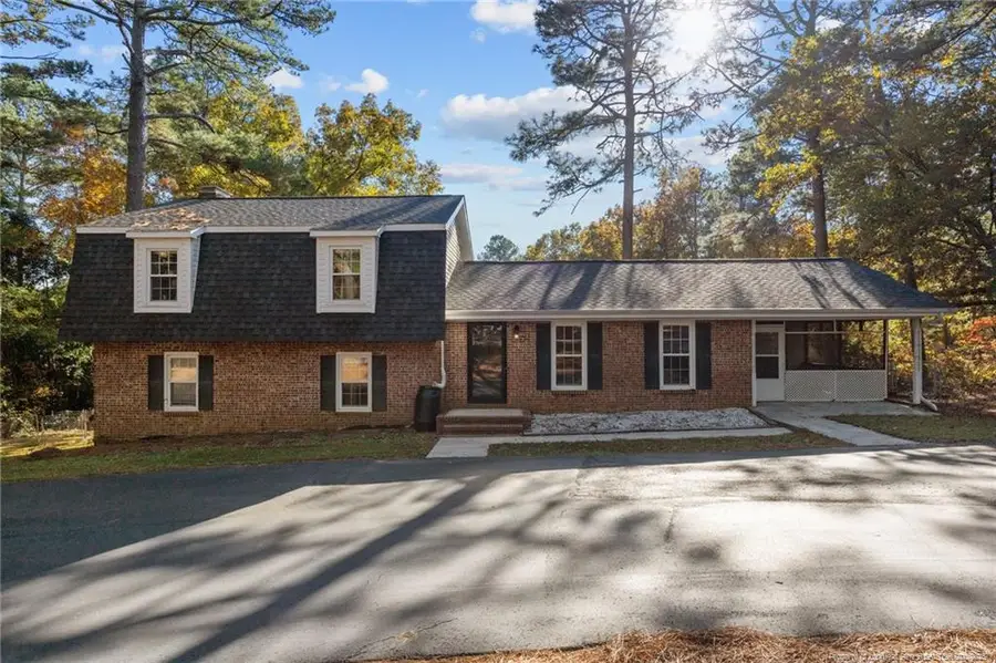 1102 N Glenwood Trail, Southern Pines, NC 28387 - #2