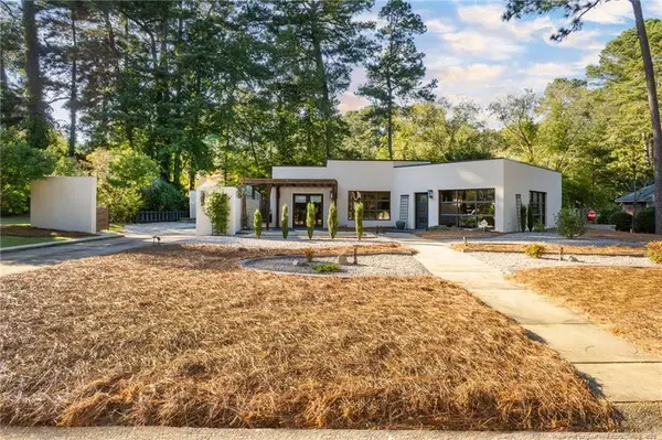 2210 Winterlochen Road, Fayetteville, NC 28305