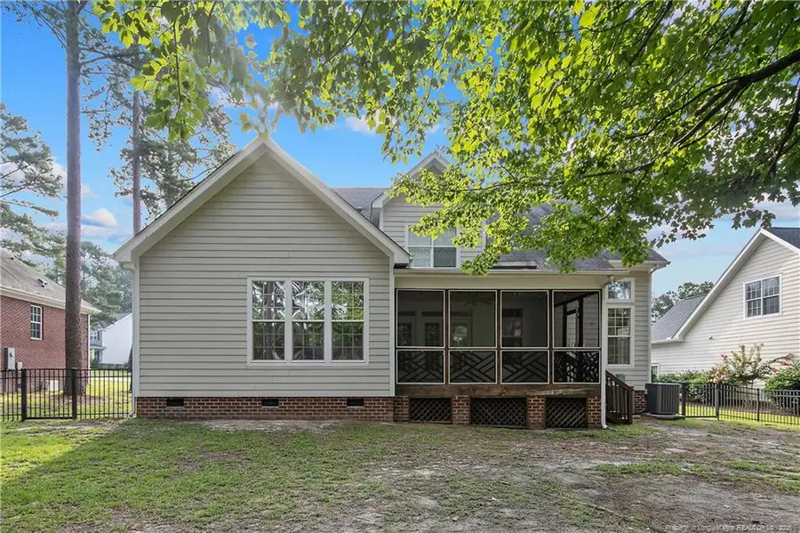 399 Falling Water Road, Spring Lake, NC 28390 - #2