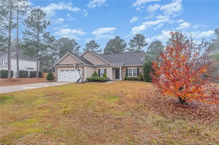 407 Basket Oak Drive, Bunnlevel, NC 28323 - Image #2