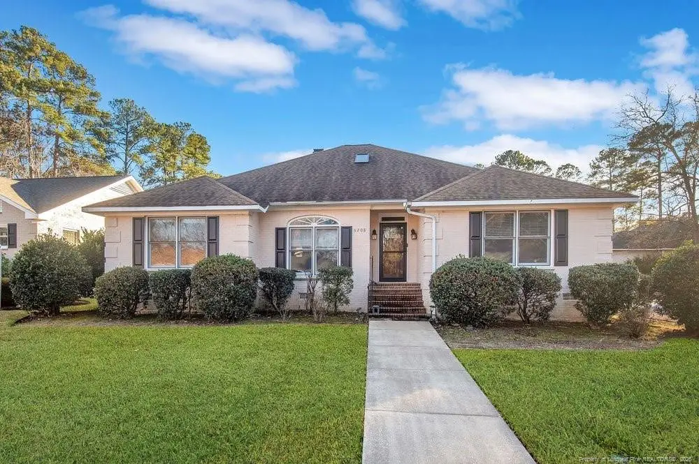 6208 Falkland Court, Fayetteville, NC 28311 - #1