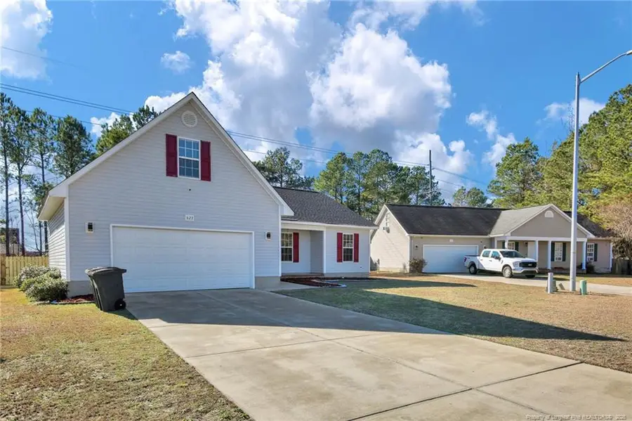 623 Cypress Pond Drive, Hope Mills, NC 28348 - Image #2