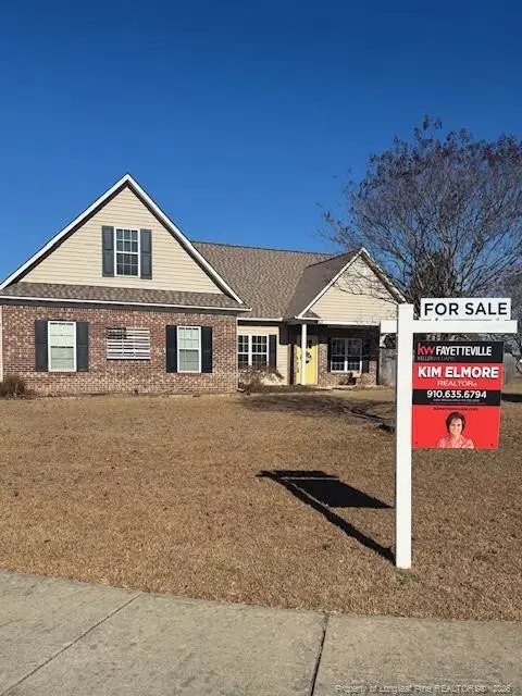 2053 Yellowbrick Road, Fayetteville, NC 28314