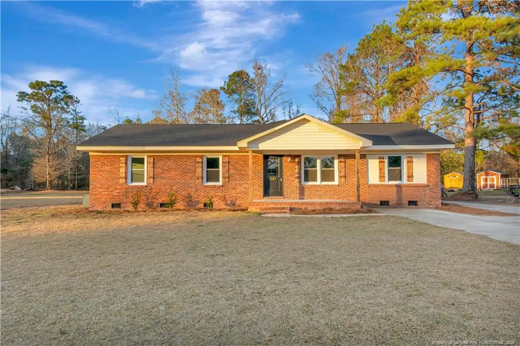 341 Bollinger Avenue, Lumberton, NC 28360 - #1