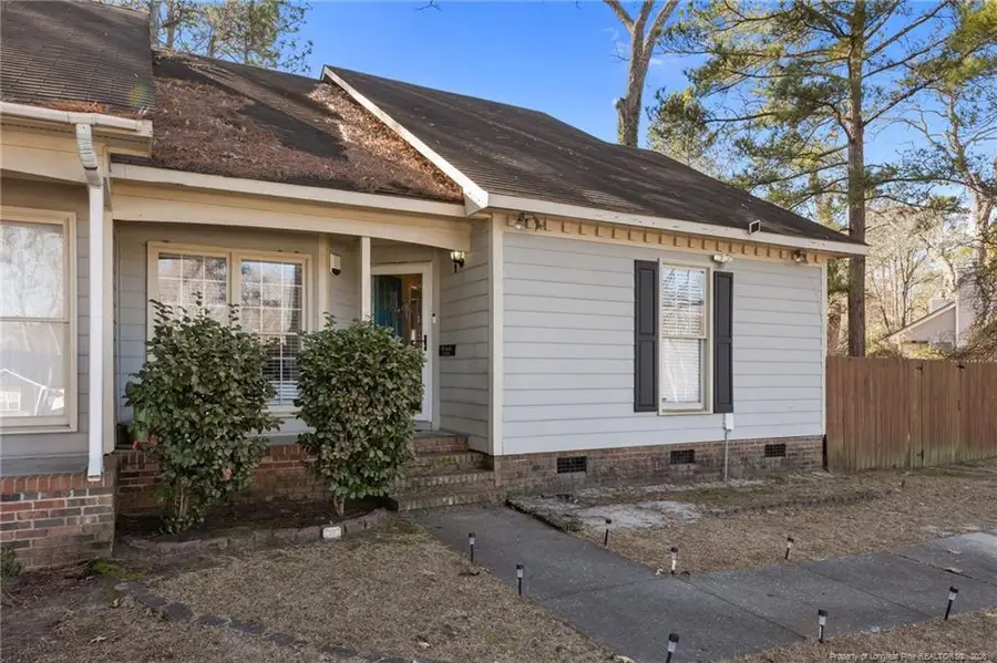 438 Georgetown Circle, Fayetteville, NC 28314 - Image #2