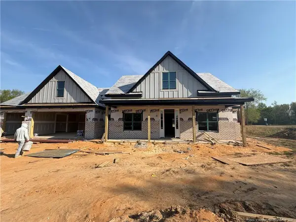 32 Creek Stone Lane, Autryville, NC 28318