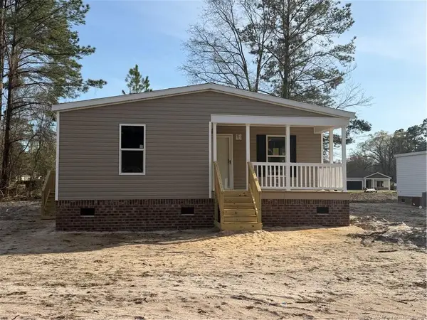 4052 Lodge Drive, Wade, NC 28395