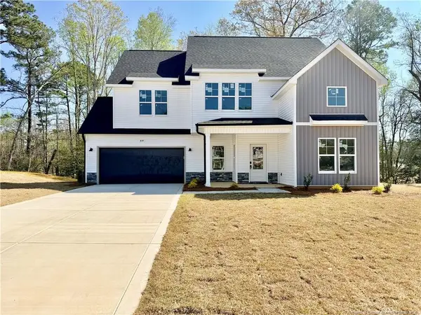 839 Southerland Peak Drive, Raeford, NC 28376