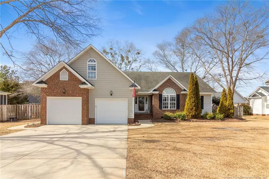 5414 Outer Banks Street, Hope Mills, NC 28348 - #3