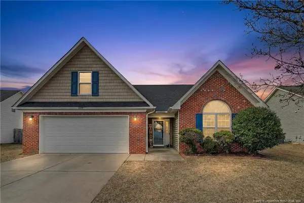 208 Lochwood Drive, Raeford, NC 28376