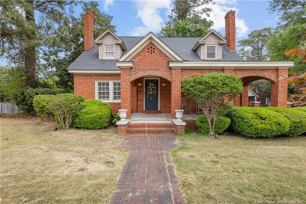 209 E 18th Street, Lumberton, NC 28358 - #1