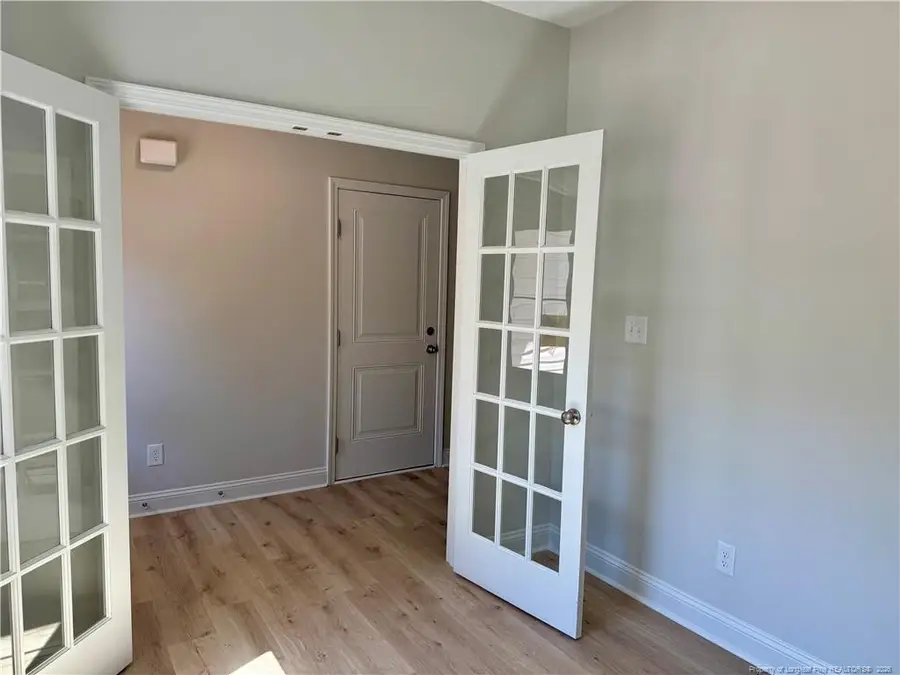 213 E 7th Avenue, Raeford, NC 28376 - #3