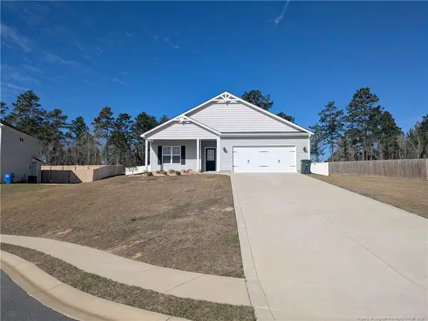 370 Bulldawg Lane, Raeford, NC 28376