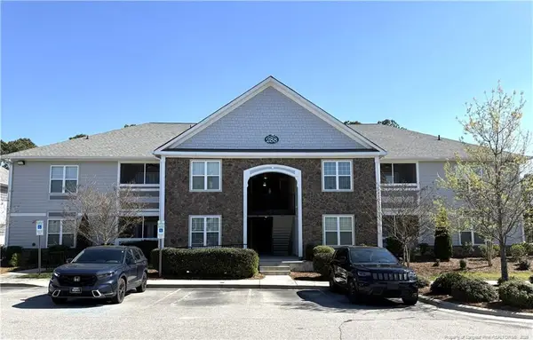 288 Gallery Drive #301, Spring Lake, NC 28390
