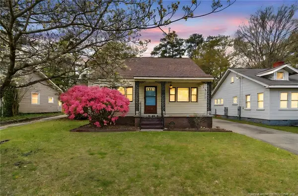 120 John Street, Fayetteville, NC 28305