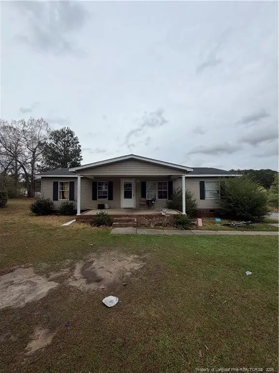 14 Tryon Court W, Spring Lake, NC 28390