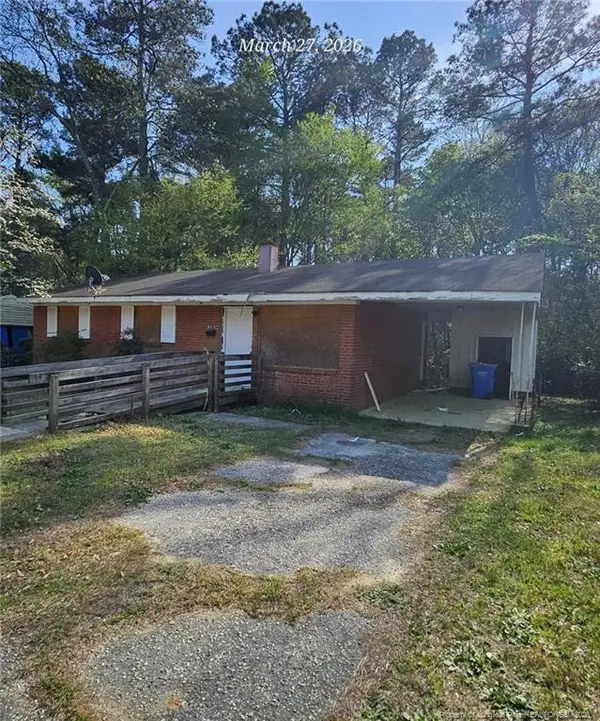 1454 Thelbert Drive, Fayetteville, NC 28301