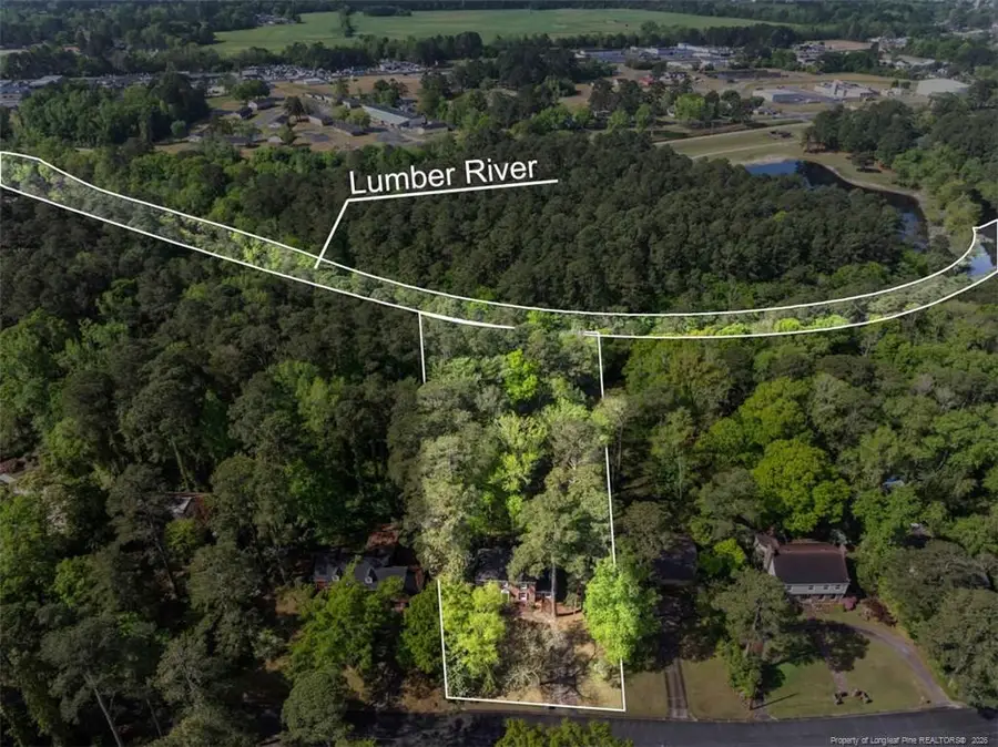 1007 Riverside Boulevard, Lumberton, NC 28358 - #2