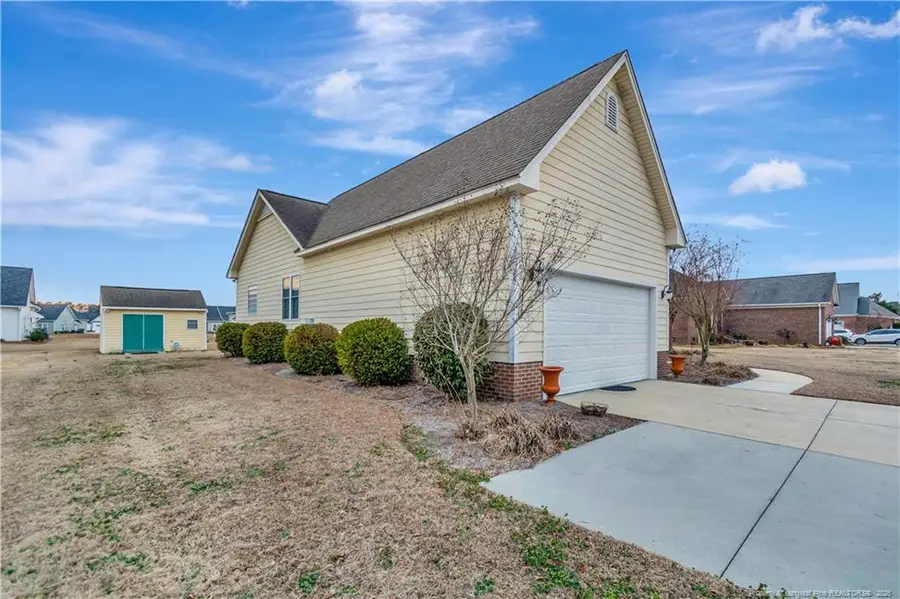 200 Baymeadow Bend, Lumberton, NC 28358 - #2