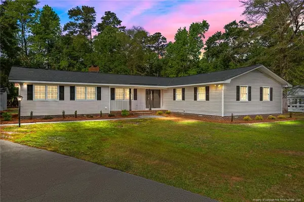 353 Happy Valley Road, Elizabethtown, NC 28337