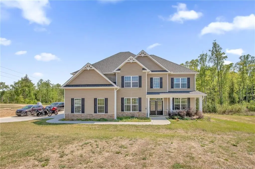 6132 Shannon Woods Way, Hope Mills, NC 28348 - #1