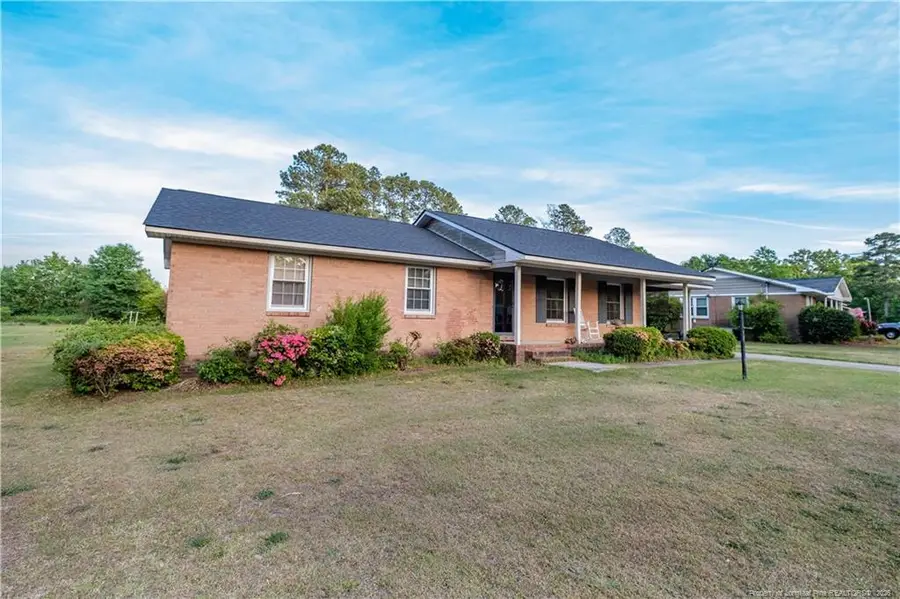518 College Drive, Raeford, NC 28376 - #3