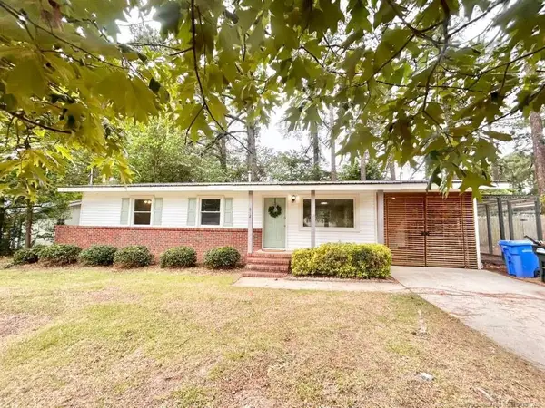 812 Stoneykirk Drive, Fayetteville, NC 28314