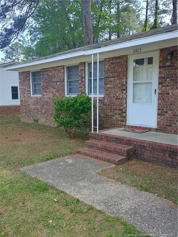 5025 Houston Road, Fayetteville, NC 28311