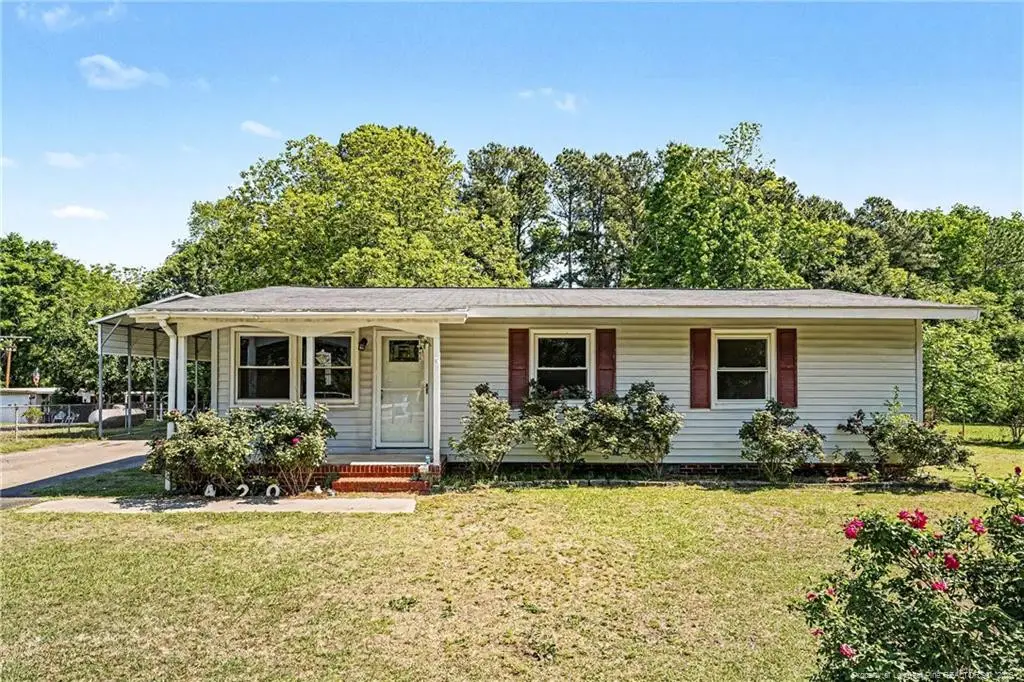 420 Wallace Mclean Road, Raeford, NC 28376 - #1