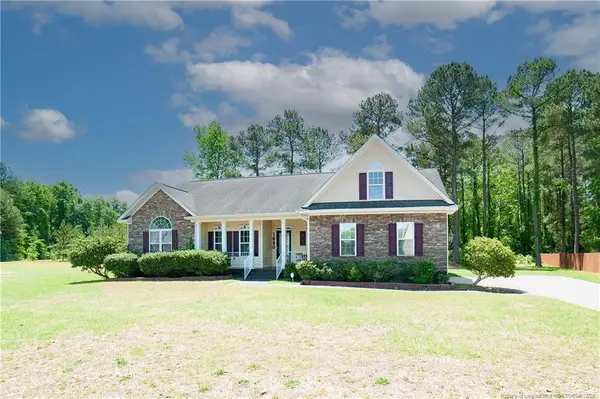 1630 Pristine Lane, Hope Mills, NC 28348