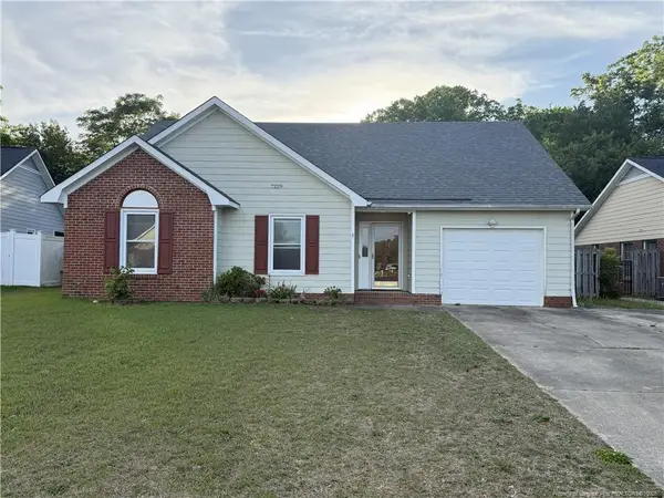 7229 Tollhouse Drive, Fayetteville, NC 28314