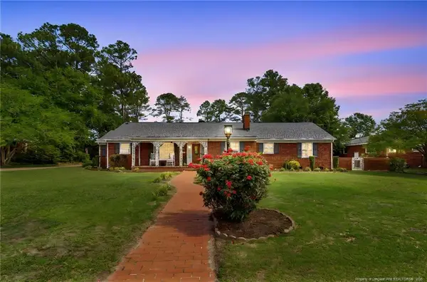 1009 N Magnolia Avenue, Dunn, NC 28334