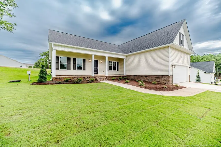 46 Poplar Drive, Spring Lake, NC 28390 - #2
