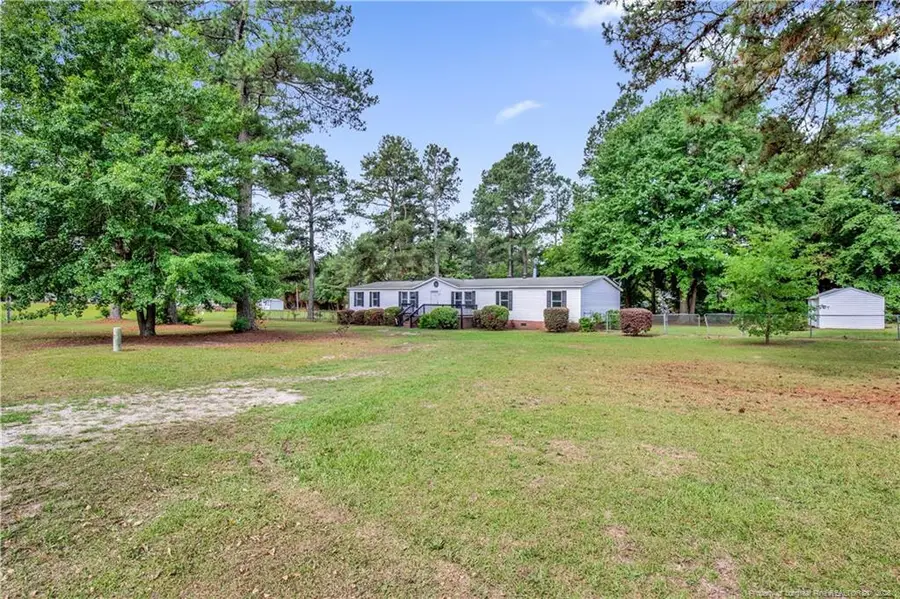 122 Huckabee Street, Raeford, NC 28376 - #2