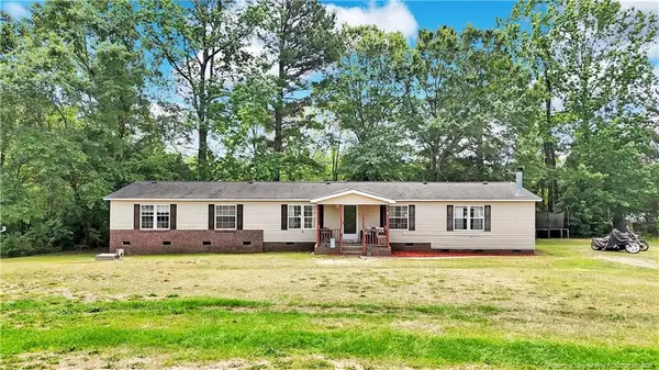 246 Farmhouse Court, Sanford, NC 27332