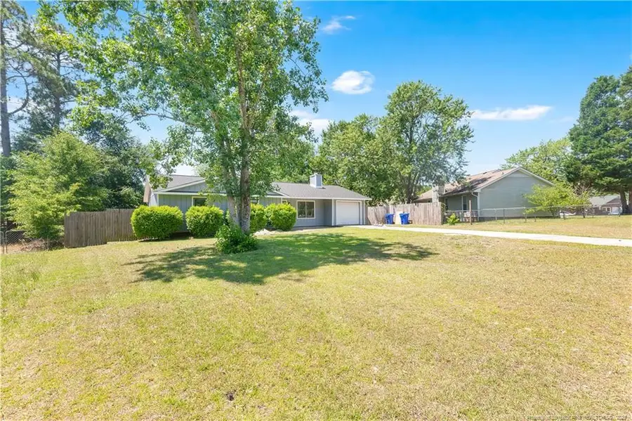 102 Bruce Lane, Spring Lake, NC 28390 - #3