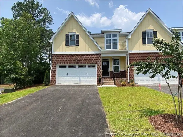 78 Hawk Ridge Drive, Spring Lake, NC 28390