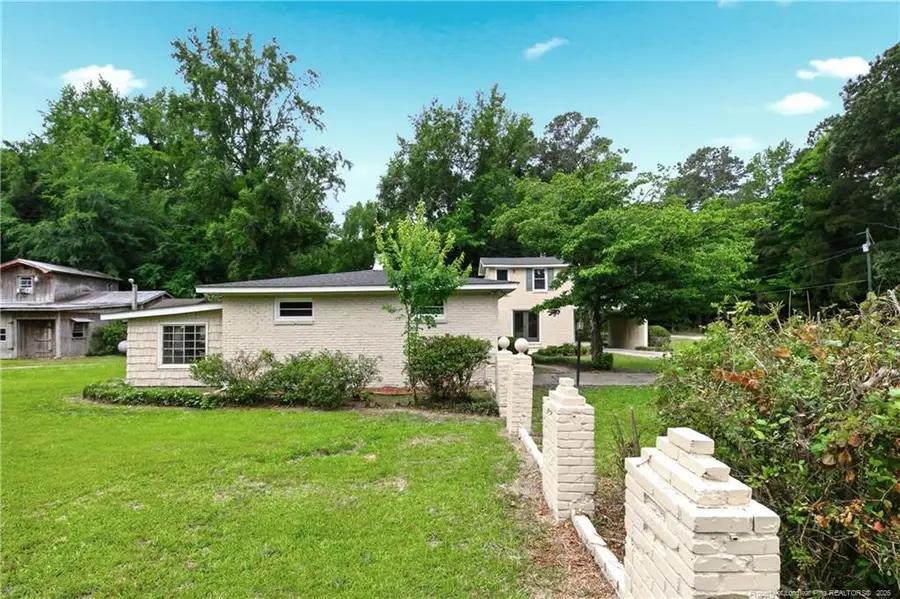 956 Middle Road, Fayetteville, NC 28312 - #3